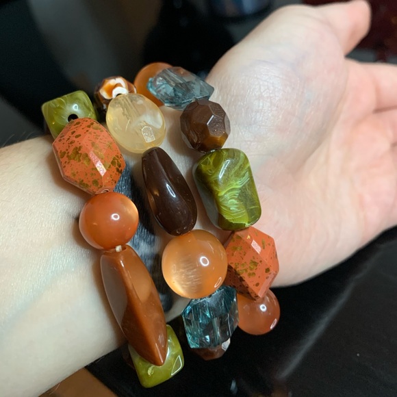 Classy&Vintage 3 beads bracelets🤎 - Picture 5 of 5